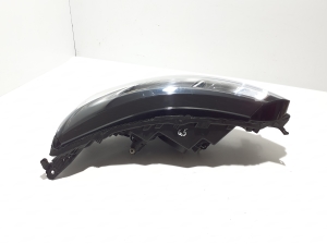 RENAULT Megane IV (2016–2022) Scheinwerfer vorne 260601122R - 4