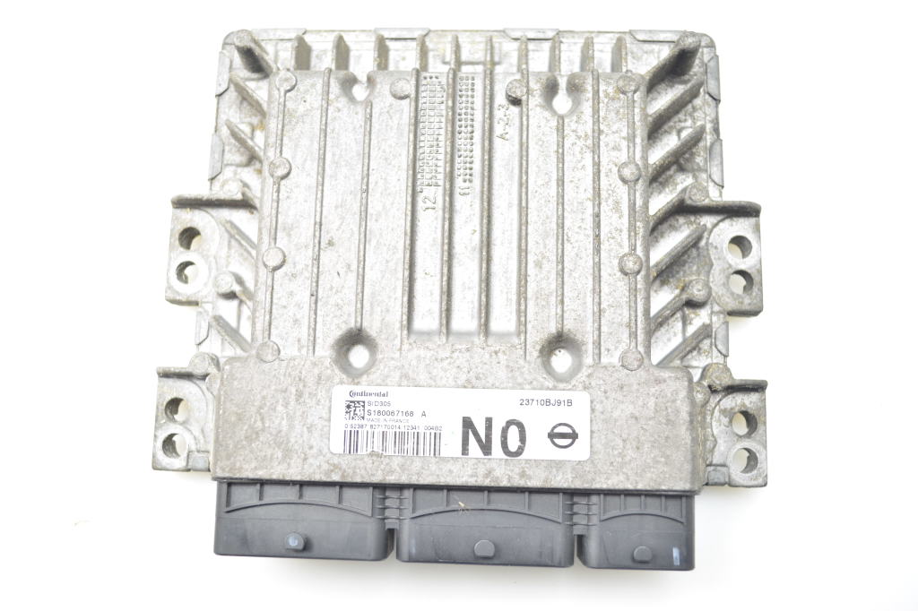 NISSAN Juke YF15 (2010-2020) Moottorin ohjausyksikkö ECU 23710BJ91B 24462209