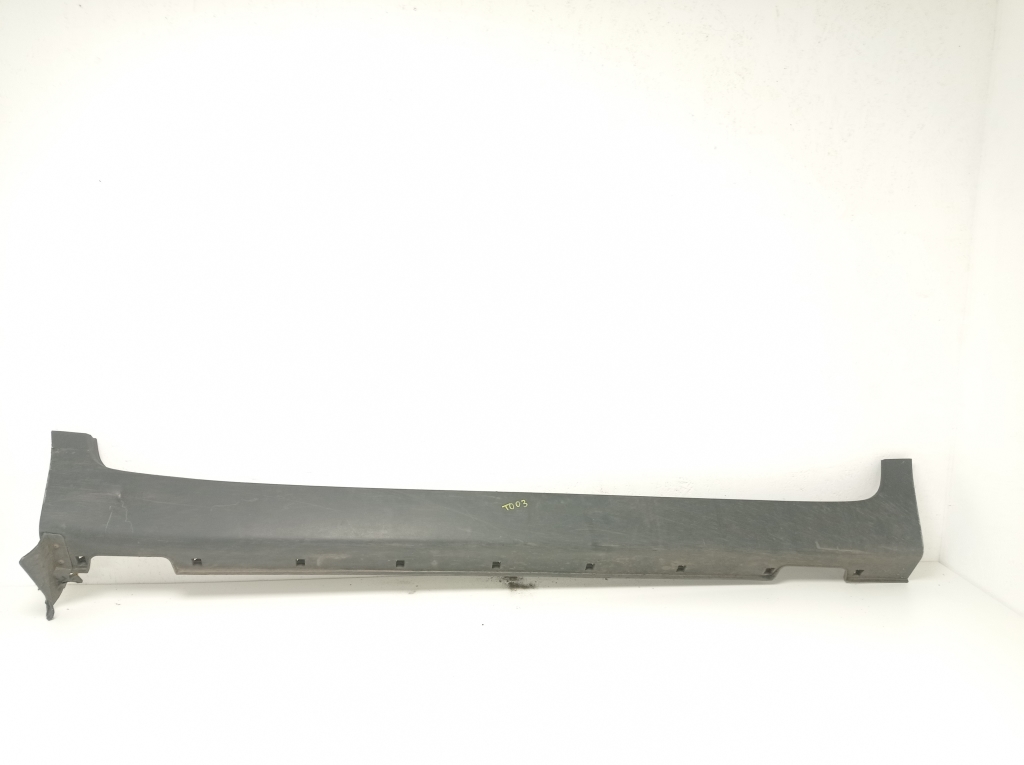Kia Sportage (2010–2016) Schwellerverkleidung außen 877523U000 Kia Sportage (2010–2016) Schwellerverkleidung außen 877523U000