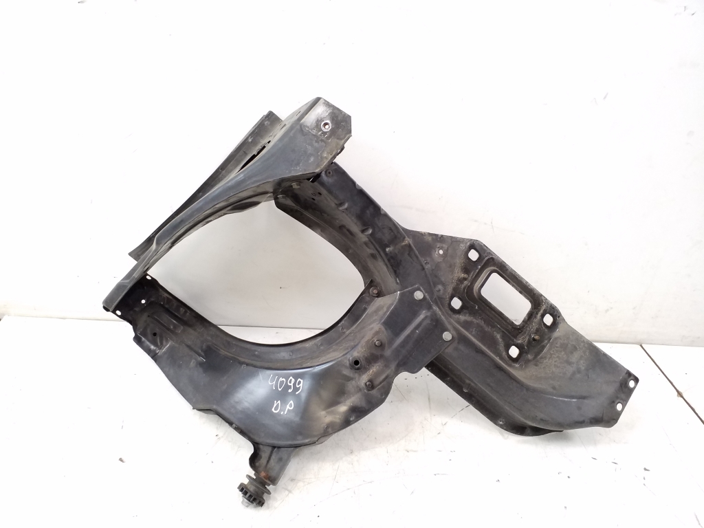 MERCEDES-BENZ M-Class W164 (2005-2011) Right Headlight Mount Plate A1646200291,A1646200491 25944438