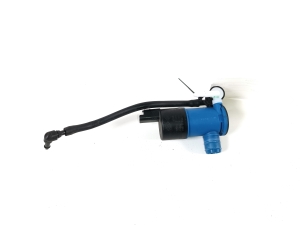 Front windshield washer pump - 9825893480