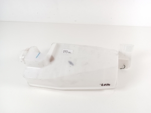 Dacia Sandero III (2021–2026) Front washer fluid reservoir 289105984R - 2