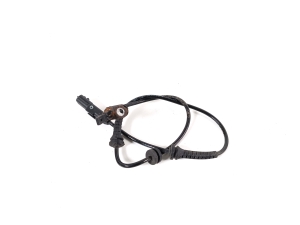 Priekšējais ABS sensors - 479104949R