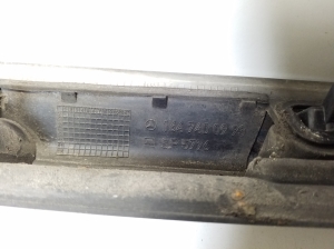 Mercedes Benz GL-Class 164 (2006–2012) Numbrimärgi valgustuse korpus A1647400993 - 2