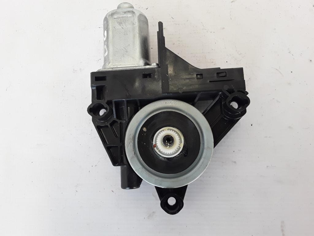 VOLVO XC60 1 generation (2008-2017) Moteur de commande de vitre de porte arrière droite 31253064 21080405