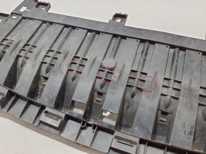 RENAULT Scenic (2009–2015) Front underbody protection 622358126R - 3