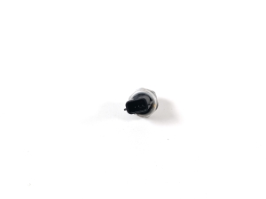 Dacia Sandero III (2021–2026) A/C condenser sensor 921366801R - 3