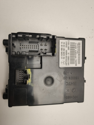 Mercedes Benz C-Class 205 (2014–2021) Control unit A2059004013 - 2