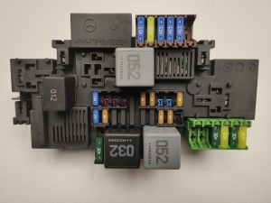  Fuse block holder under the hood 