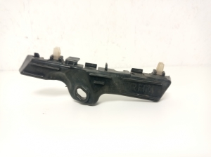   Stoßstangenhalter vorne  - 865942P000 