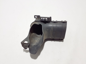   Air intake hose  - 256685400R 