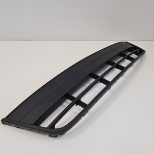 Volkswagen Tiguan (2007–2016) Front bumper lower grille 5N0853677H9B9 - 4