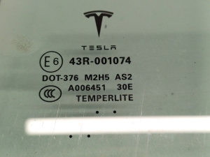 Tesla Model S S (2012–2026) Türscheibe hinten 6006335-00-D - 2