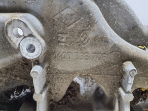  Intake manifold 