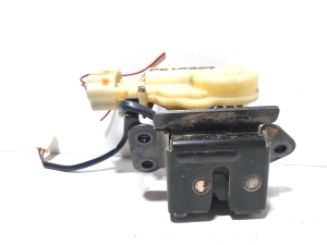 Trunk lid lock - 