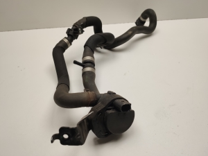 Mercedes Benz C-Class 205 (2014–2021) Voolik A2058301902 - 2