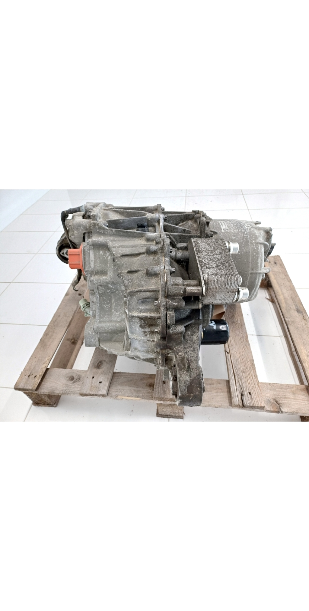 TESLA Model 3 1 generation (2017-2024) Bare Engine 1120990-00-B 24155028