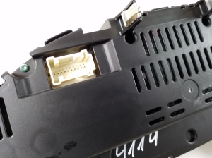 Mercedes Benz ML-Class 166 (2011–2015) Instrument cluster A1669001905 - 4