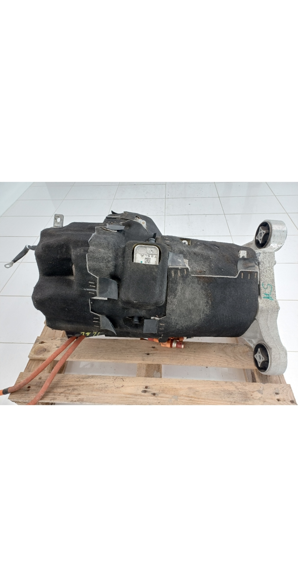 TESLA Model S 1 generation (2012-2024) Bar motor 1035000-00-J 24155022