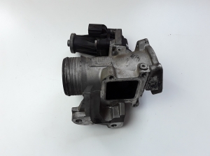  EGR valve 