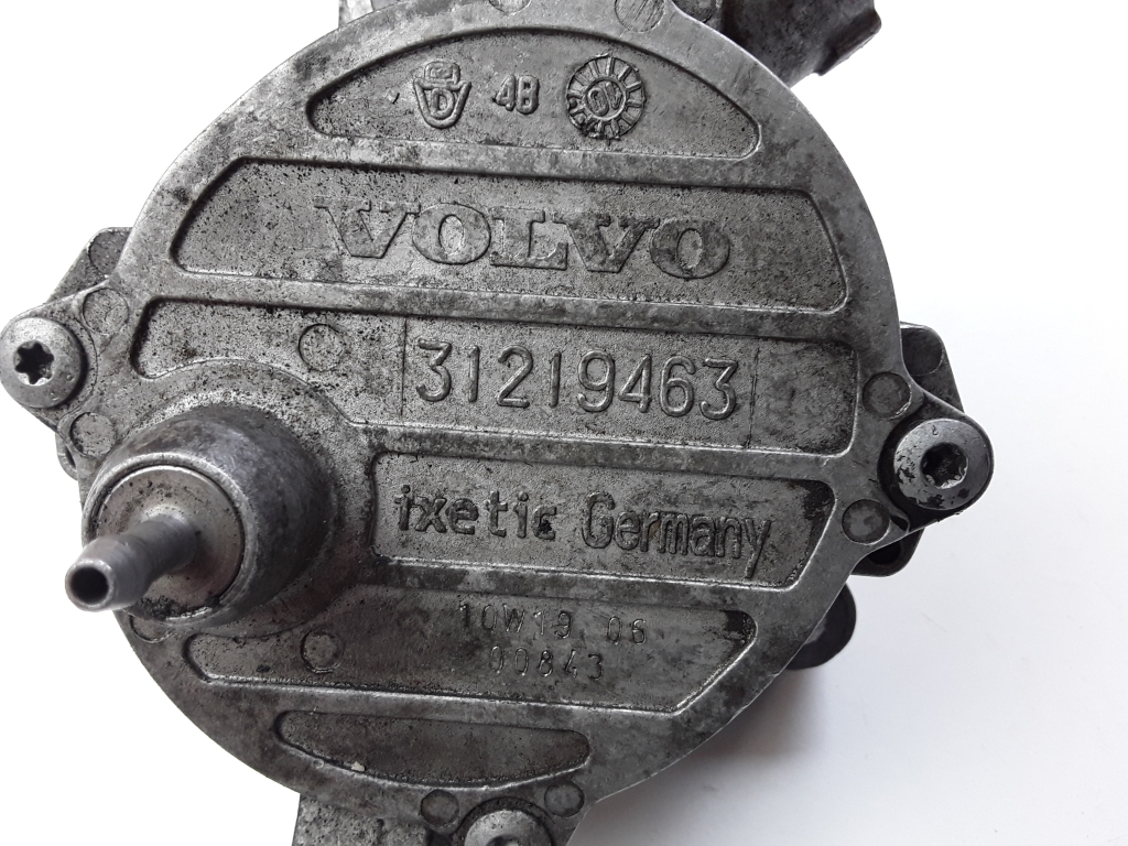 VOLVO XC60 1 generation (2008-2017) Vacuum Pump 31219463 24297167