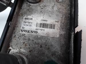 VOLVO XC90 (2002–2014) Oil cooler 8677973 - 3