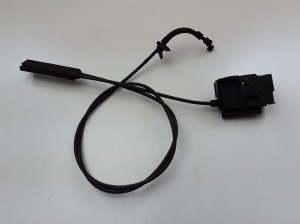 Mercedes Benz C-Class 204 (2007–2014) Hood latch A2048800160 - 2