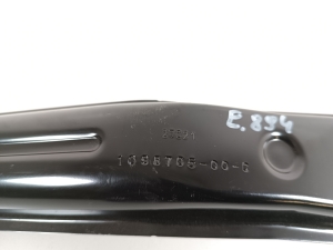 Tesla Model 3 3 (2016–2024) Muu kinnitus 1098705 - 2