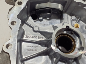 RENAULT Megane E-Tech CMF-EV (2022–2026) Other engine part 290909330R - 4