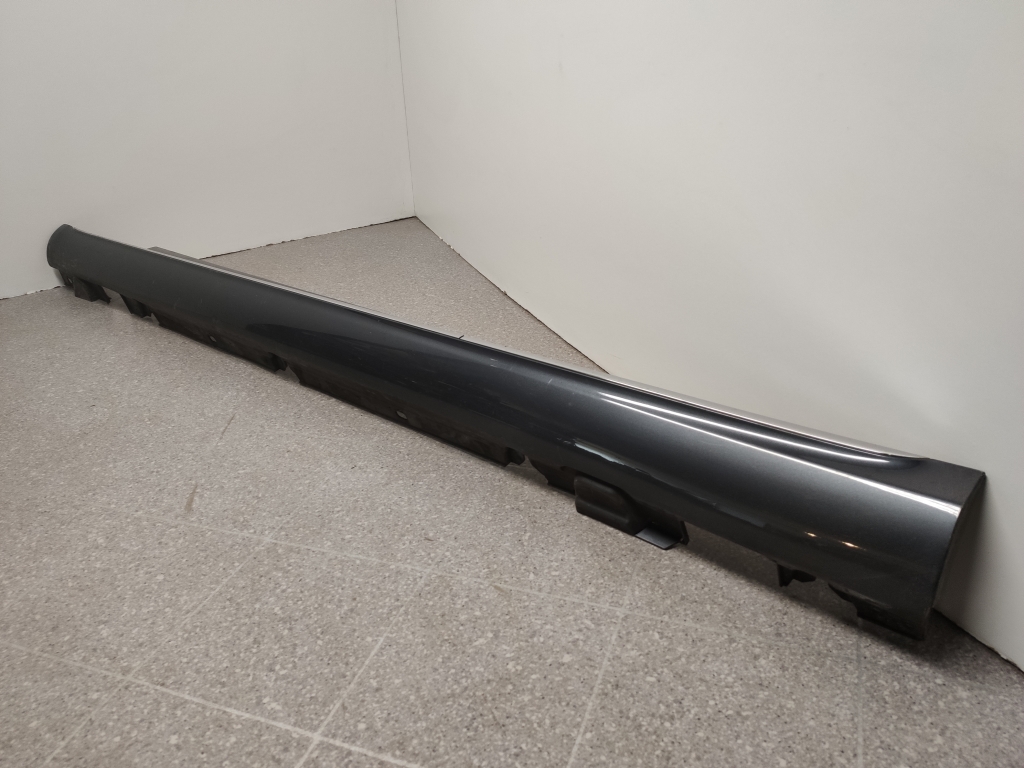 Mercedes Benz C-Class 205 (2014–2021) Schwellerverkleidung außen A2056900740 Mercedes Benz C-Class 205 (2014–2021) Schwellerverkleidung außen A2056900740