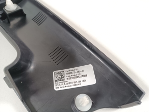 Tesla Model 3 3 (2016–2024) Tagumise toe sisekujundus 1086277-00-H - 2