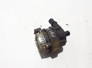 Dacia Dokker (2017–2026) Auxiliary water pump 210103582R - 4