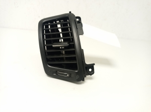 Dashboard air vent grilles - 974102P000