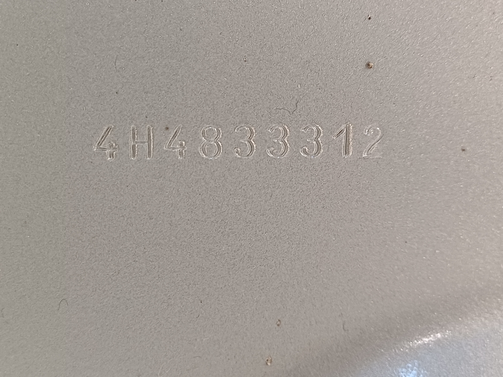 AUDI A8 D4/4H (2010-2018) Dešinės pusės šoninės durys 4H4833312 24293024