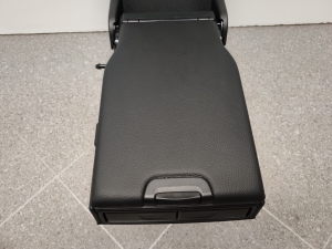 Mercedes Benz C-Class 205 (2014–2021) Rücksitzlehne A2059200032 - 4