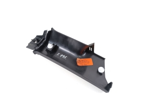 Tesla Model 3 3 (2016–2024) Tagumise toe sisekujundus 108627300H - 3