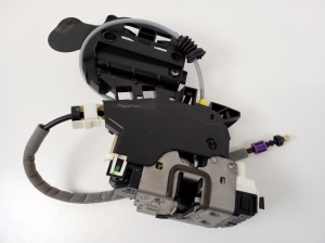 Mercedes Benz ML-Class 166 (2011–2015) Front door lock A1667200435 - 3