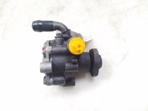 Ford Galaxy (1995–2006) Roolivõimendi pump 7M0145157A - 4