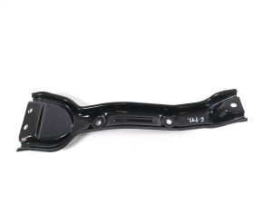 Tesla Model 3 3 (2016–2024) Istme kinnitus 109870400D - 2