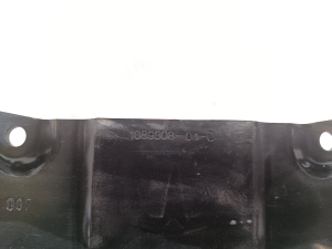 Tesla Model 3 3 (2016–2024) Muu kinnitus 108930801D - 2