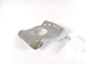 Tesla Model 3 3 (2016–2024) Front fender bracket 108601700D - 2