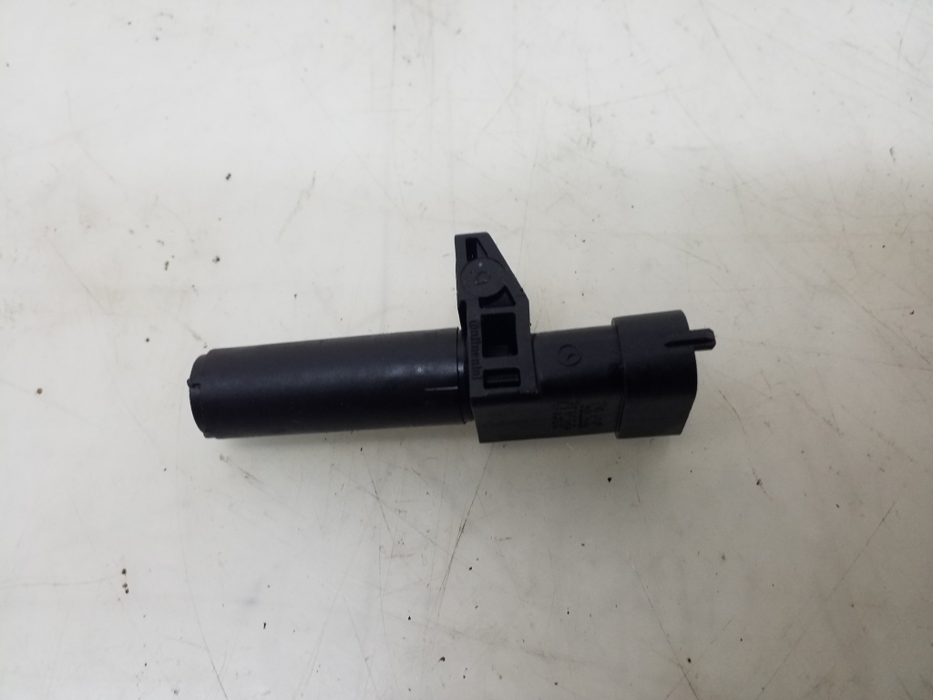 Mercedes Benz E-Class W212 (2009–2015) Kurbelwellensensor A2761530128 Mercedes Benz E-Class W212 (2009–2015) Kurbelwellensensor A2761530128