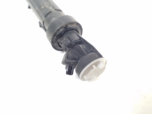  Headlamp spray nozzle 