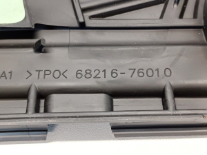 LEXUS UX (2019–2026) Dreiecksfenster vorne Karosserie 68216-76010 - 4