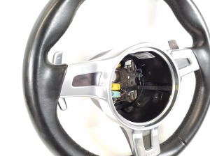  Steering wheel 