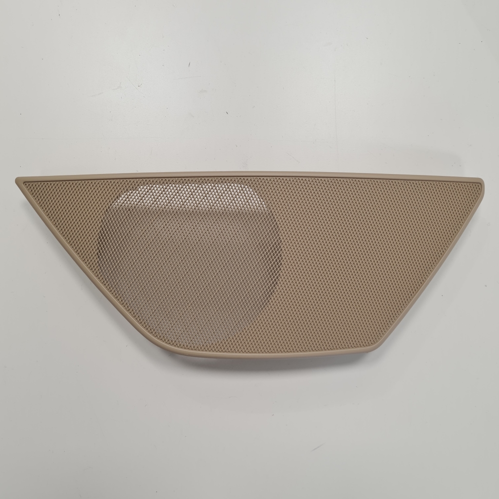 BMW 5 SERIES F10 (2010–2017) Priekšējo durvju apšuvuma apdare 51417225980 BMW 5 SERIES F10 (2010–2017) Priekšējo durvju apšuvuma apdare 51417225980