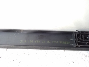 Mercedes Benz GL-Class 164 (2006–2012) Dachleiste A1646903480 - 2