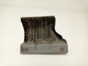 Kia Sorento (2009–2014) Rear bumper bracket 866722P000 - 2