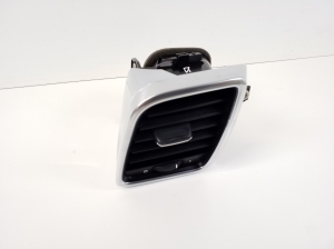   Interior panel ventilation grilles 