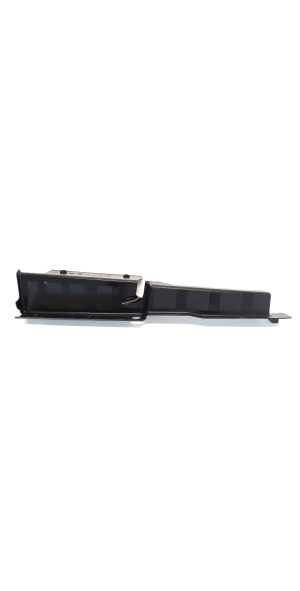 Trim under the hood - 31651853